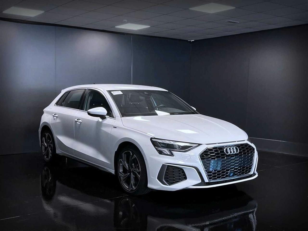 Audi A3 SPB 30 TDI S tronic line edition PREZZO CON FINANZIAMENTO