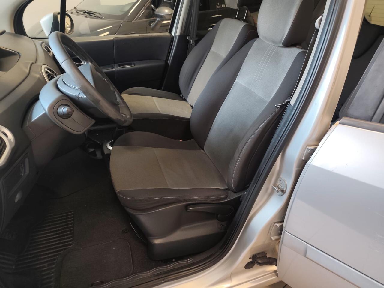 Renault Modus 1.5 dCi 85CV Dynamique