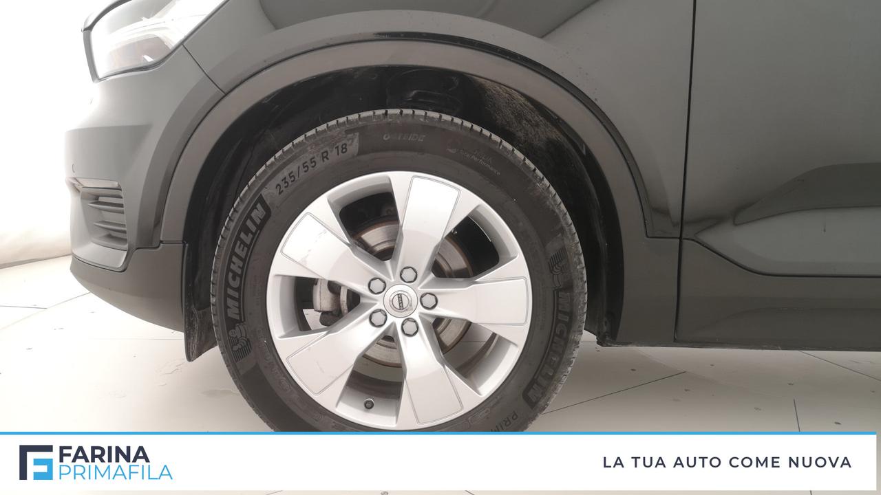 VOLVO XC40 - XC40 2.0 d3 Momentum Pro my21