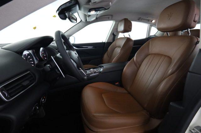 MASERATI Levante Levante V6 350 CV AWD
