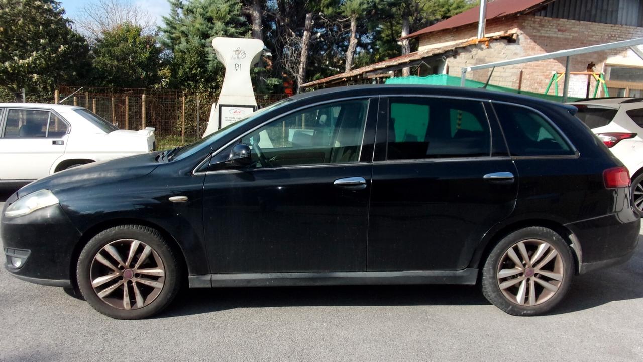 Fiat Croma 1.9 Multijet 16V aut. Dynamic