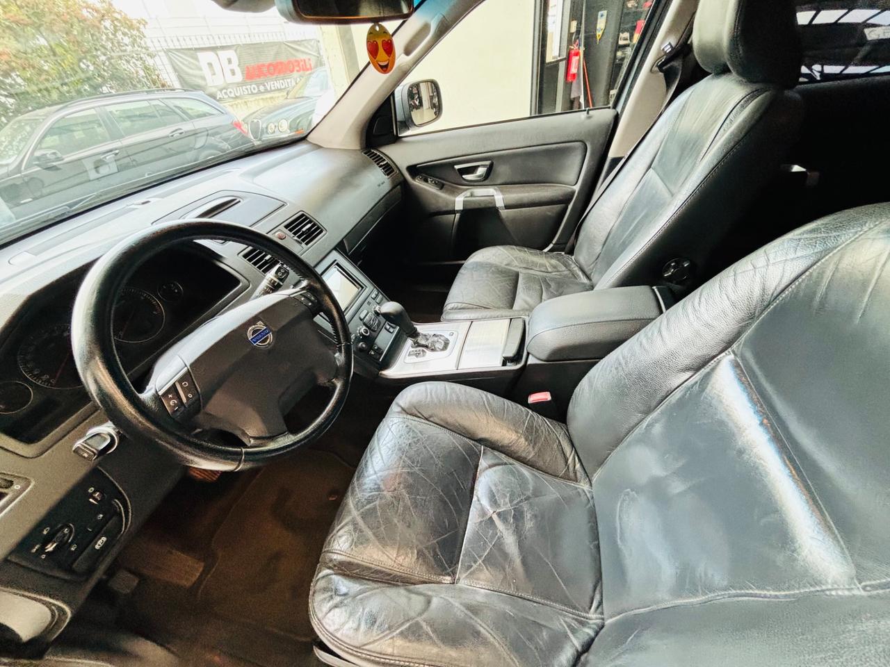 Volvo XC 90 XC90 2.4 D5 185 CV aut. AWD Executive