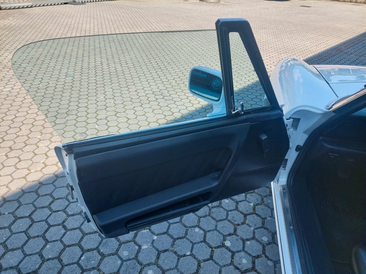 Alfa Romeo Spider quarta serie con motore 2.0