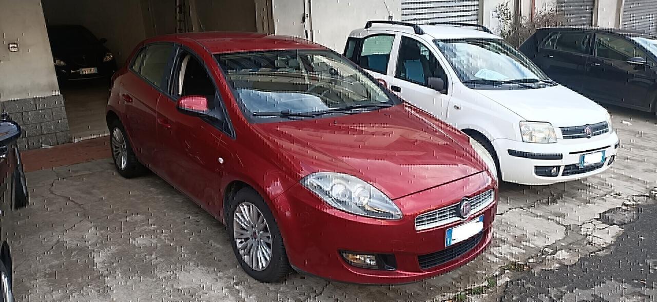 Fiat Bravo 1.6 MJT 120 CV Dynamic DISTRIBUZIONE GIA SOSTITUITA DA POCO ANNO 2011