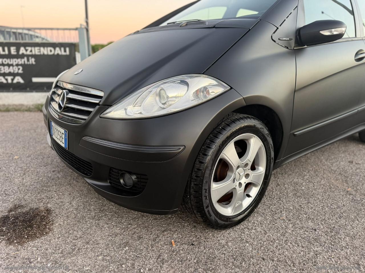 MERCEDES-BENZ A 150 Avantgarde BLACK MATT