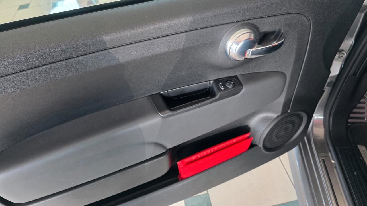 Abarth 500 C 1.4 Turbo T-Jet MTA Bicolore da €150/mese