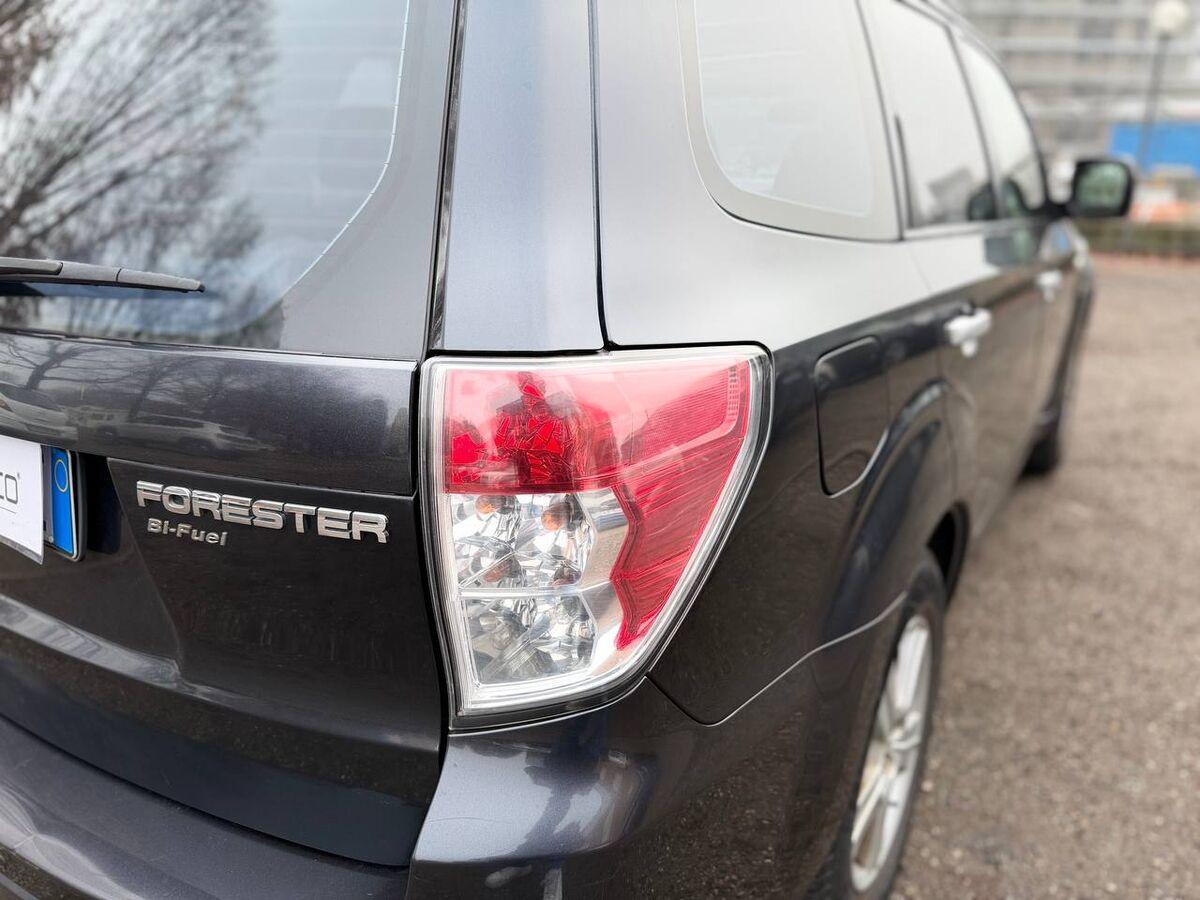 Subaru Forester III 2009 Forester 2.0 XS bi-fuel at