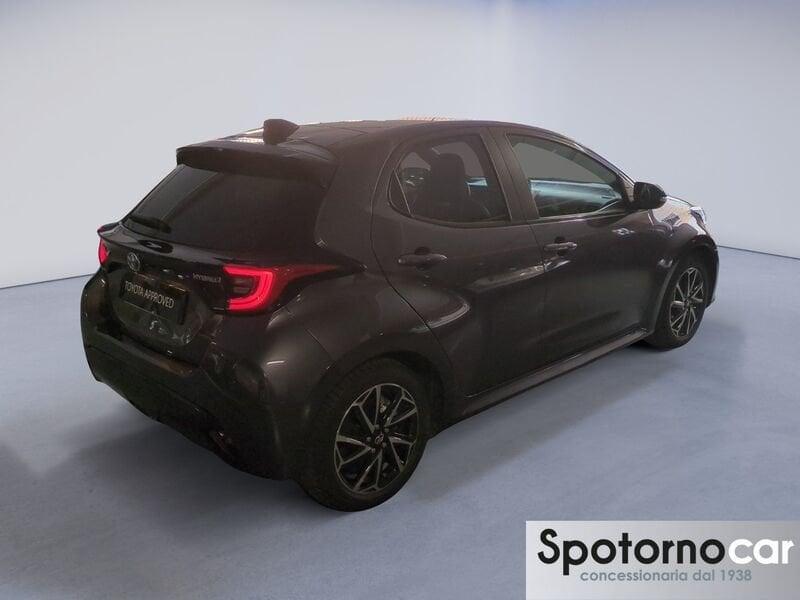 Toyota Yaris Hybrid Lounge MY22