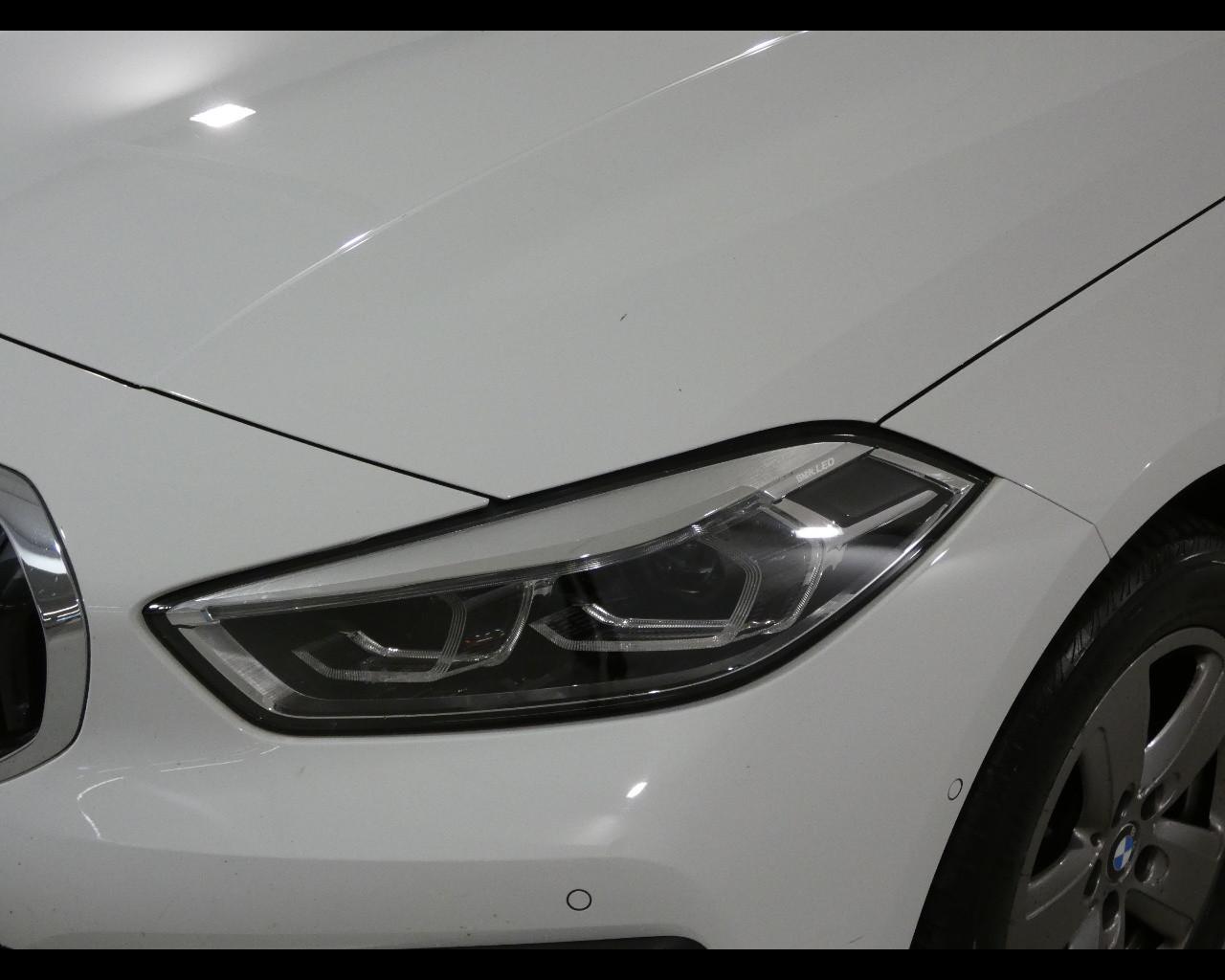 BMW Serie 1 (F40) - 116d 5p. Business Advantage