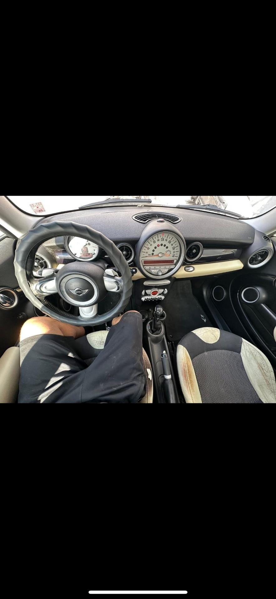 Mini 1.6 16V Cooper D Chili automatica