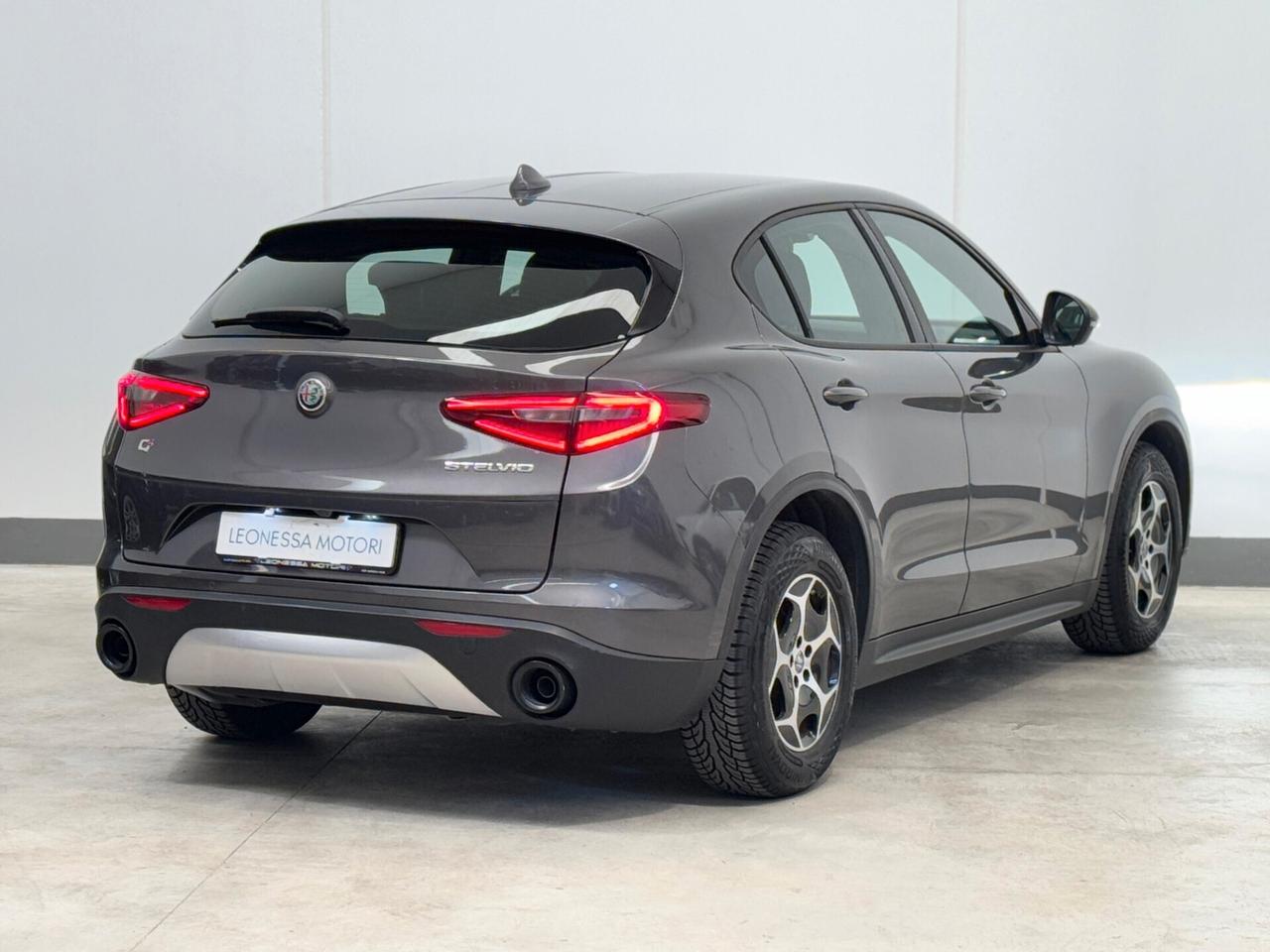 Alfa Romeo Stelvio 2.2 Turbodiesel 190 CV AT8 Q4 Super
