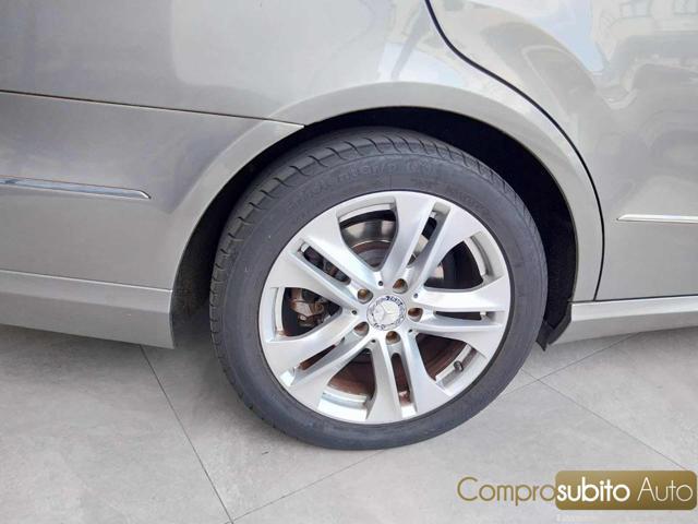 MERCEDES-BENZ E 220 CDI BlueEFFICIENCY Avantgarde