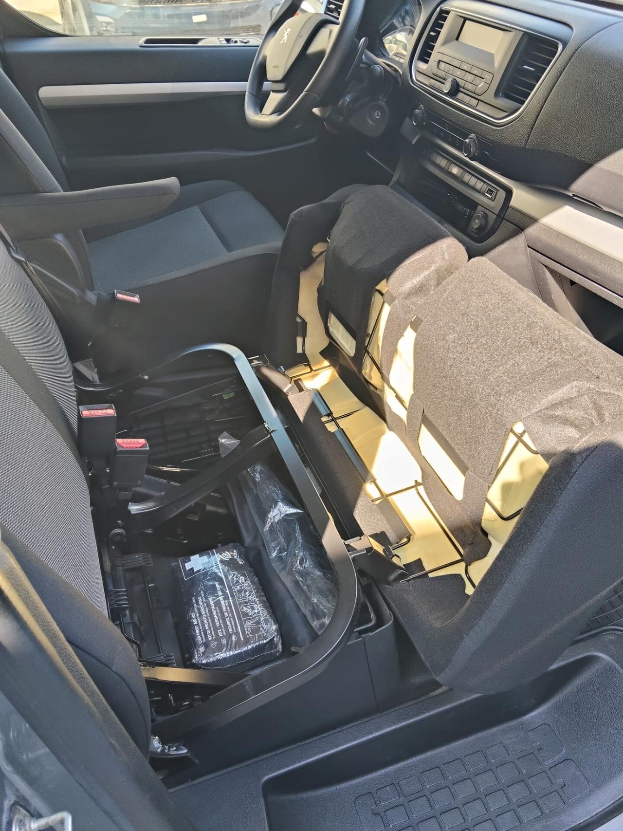 Peugeot Traveller Long Business 120 cv EAT8 9 Posti