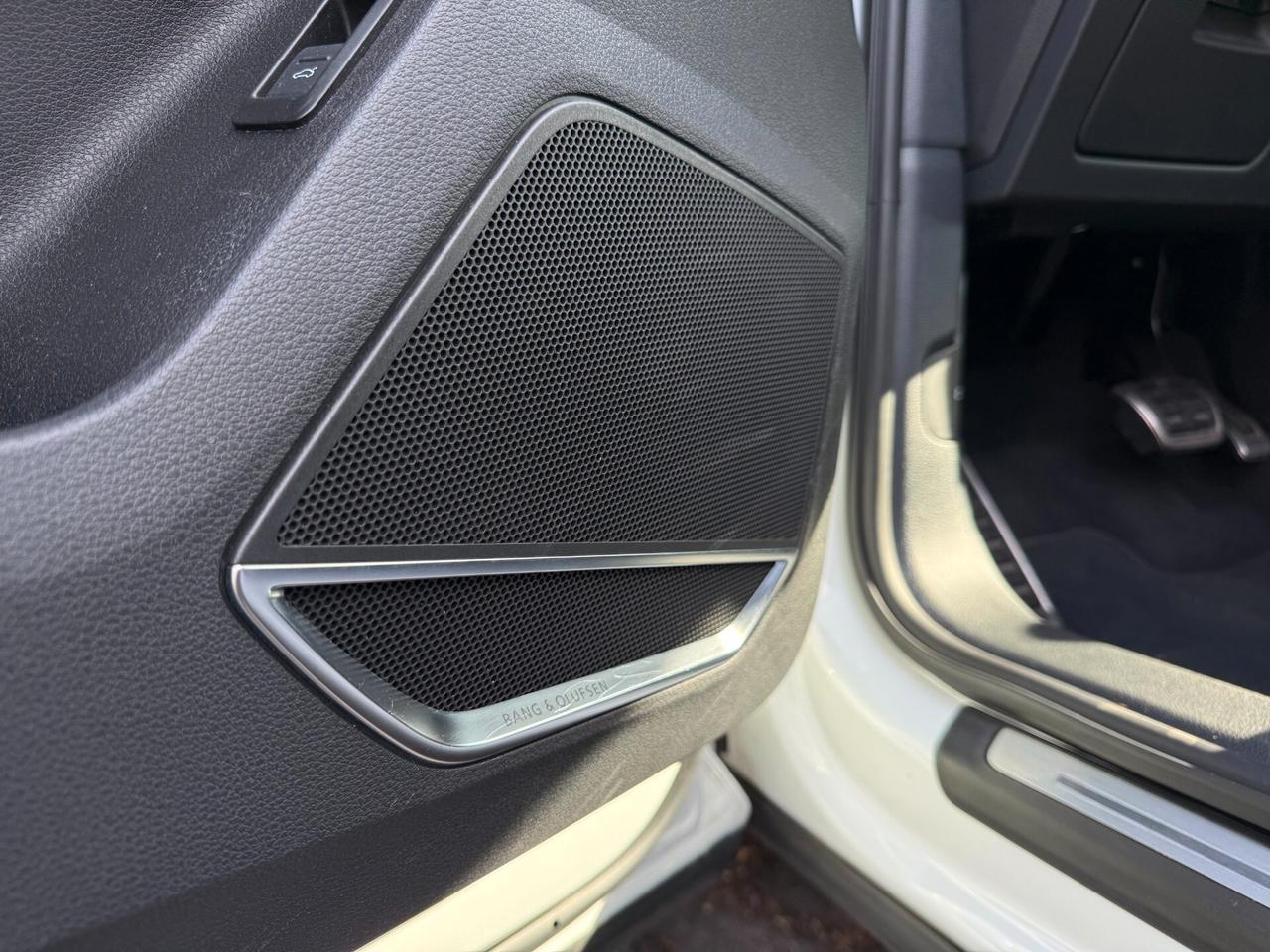 Audi Q3 SPB 35 TFSI S tronic S LINE PACK BLACK BANG E OLUFSUNESN CERCHI 19