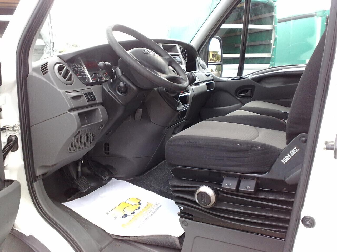 Iveco Daily 35c17 3000cc CENTINATO - 2011