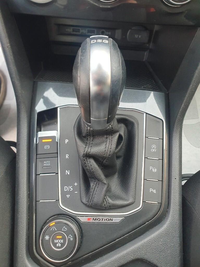 Volkswagen Tiguan 2.0 TDI SCR DSG 4MOTION R-Line BMT