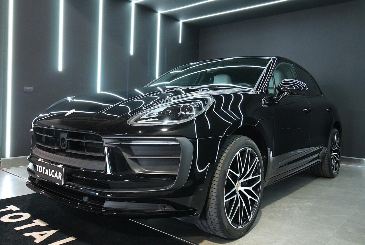 PORSCHE MACAN T 2.0