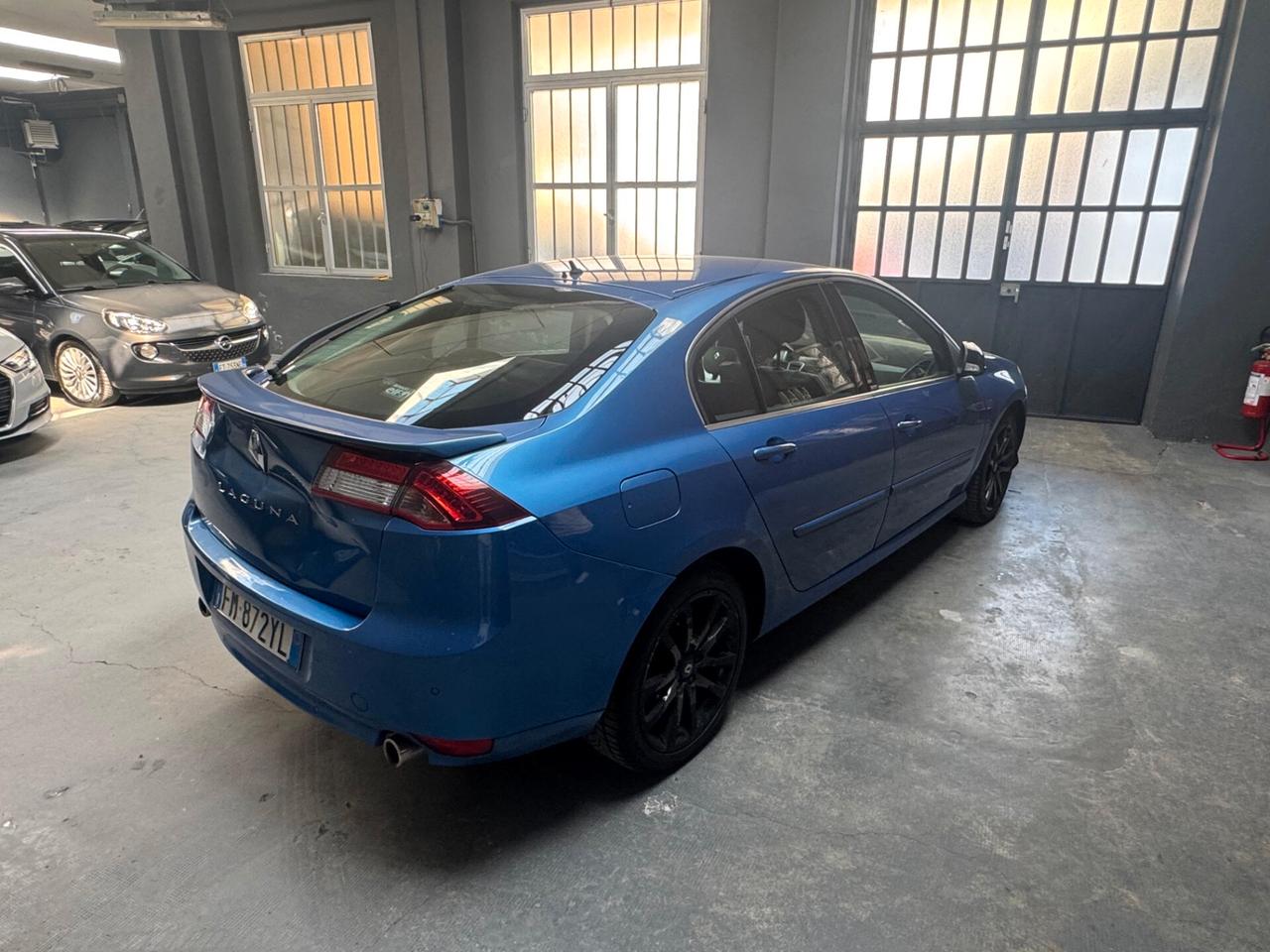 Renault Laguna 2.0 dCi 175CV SPORT 4Control