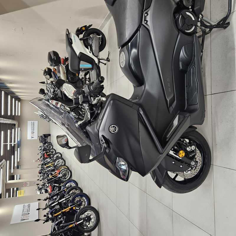 Yamaha T-Max 560 - 2022