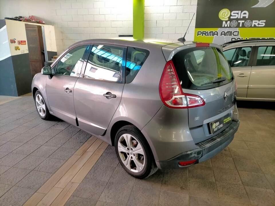 Renault Scenic X-MOD 110 CV