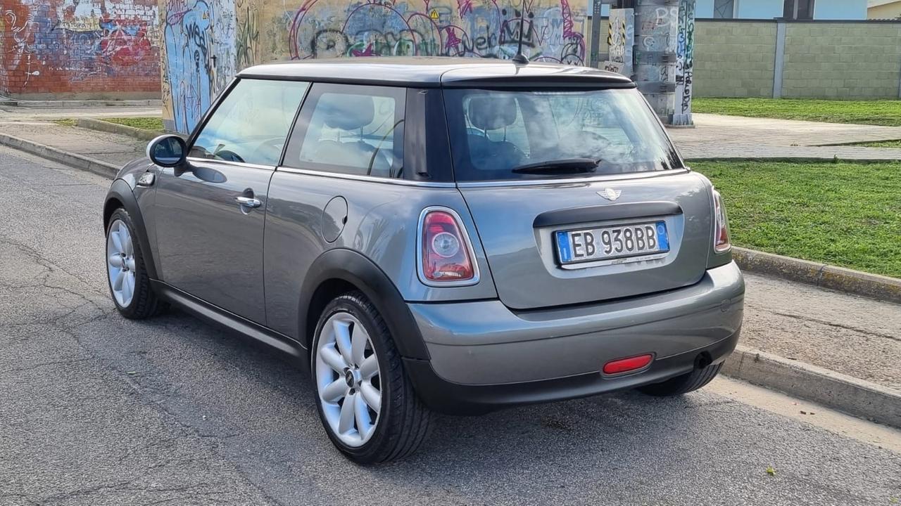 Mini 1.4 16V Ray (55 kw)