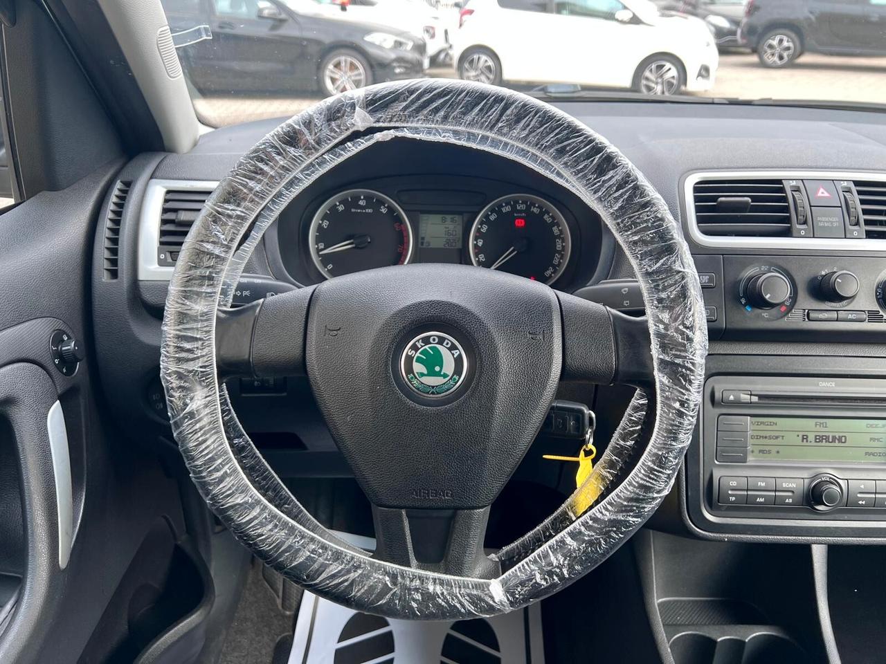 Skoda Roomster 1.6 16V Sport GPLine