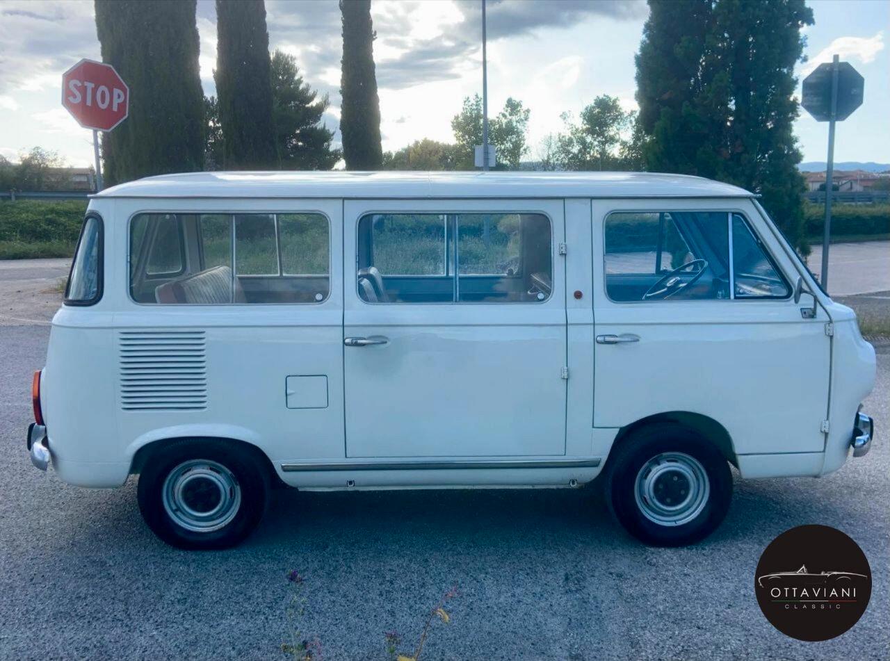 Fiat 850 Pulmino