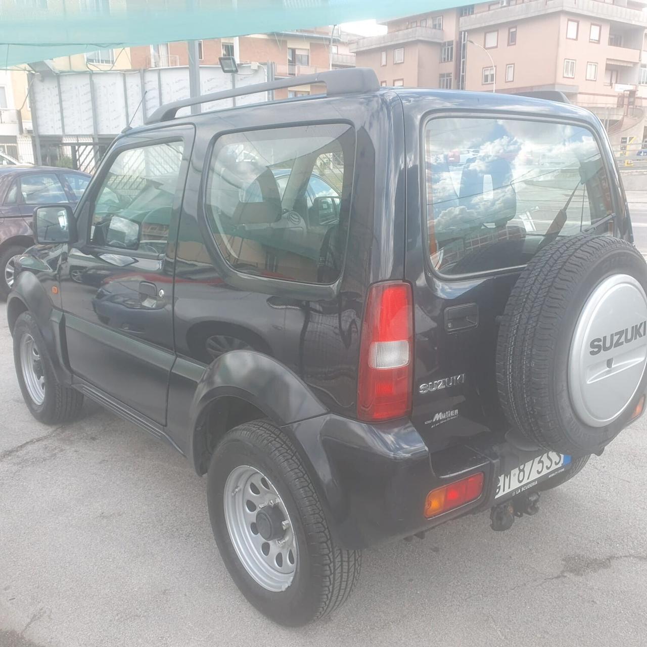 Suzuki Jimny 1.3i 16V cat 4WD JLX Più