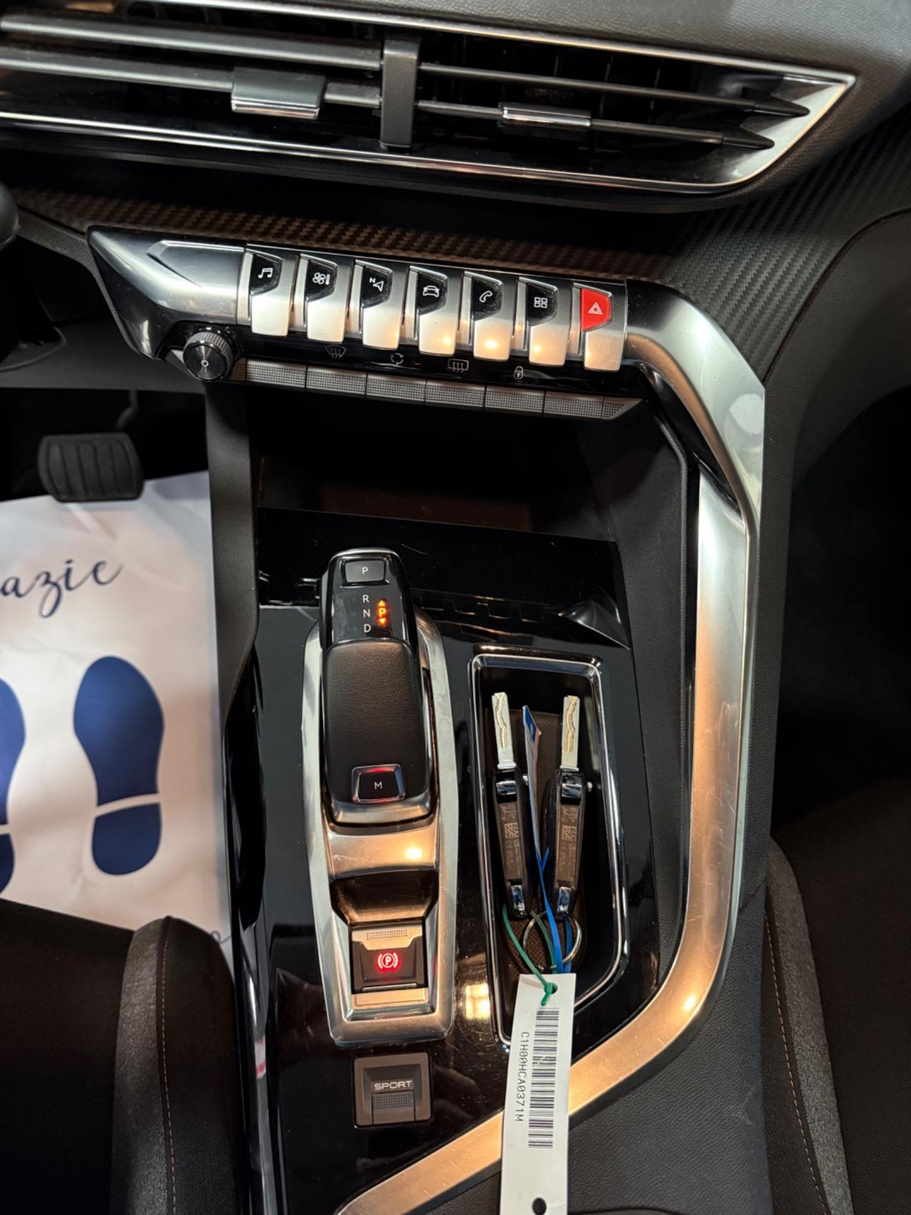 Peugeot 3008 BlueHDi 130 S&S EAT8 Allure