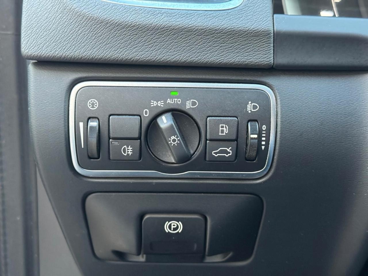 Volvo V60 D2 Geartronic Dynamic Edition