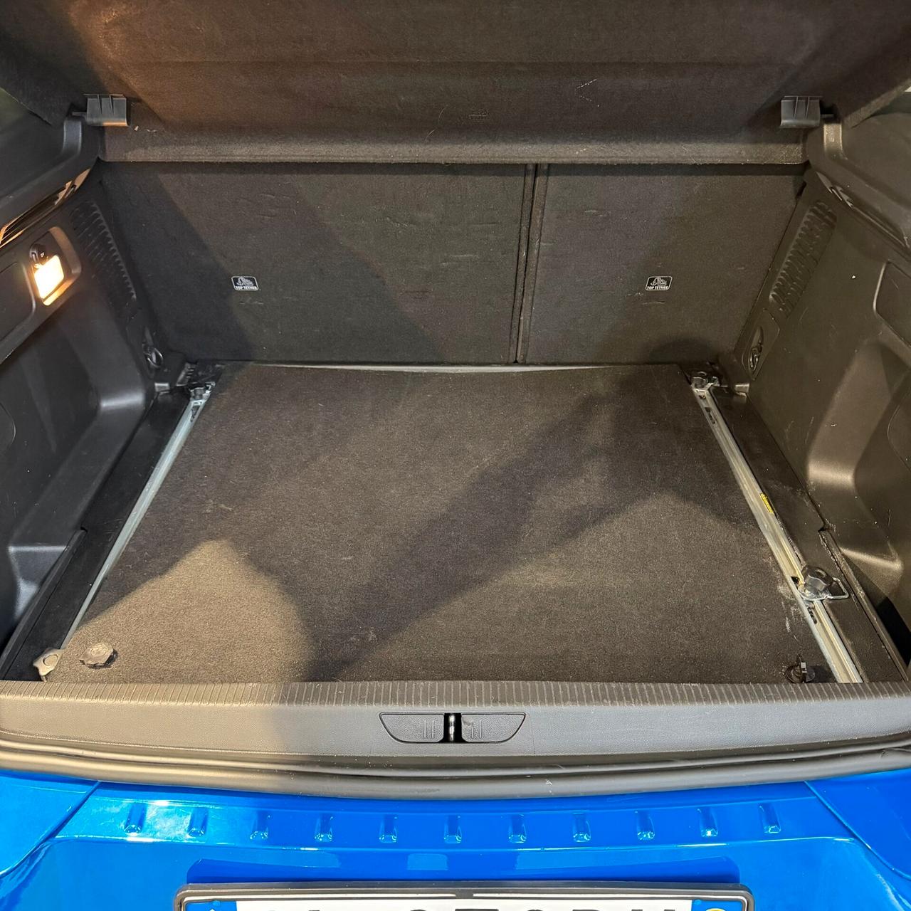 Opel Grandland 1.5 diesel aut. NEOPATENTATI IVA ESPOSTA AUTOCARRO