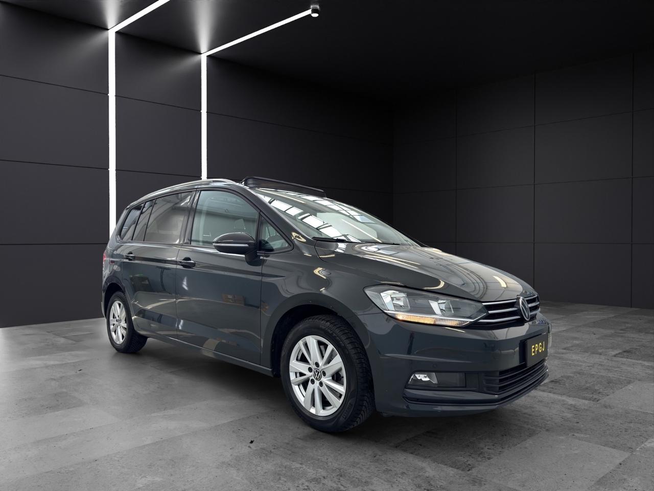 Volkswagen Touran 2.0 TDI 150 CV SCR DSG Executive BlueMotion Tech.
