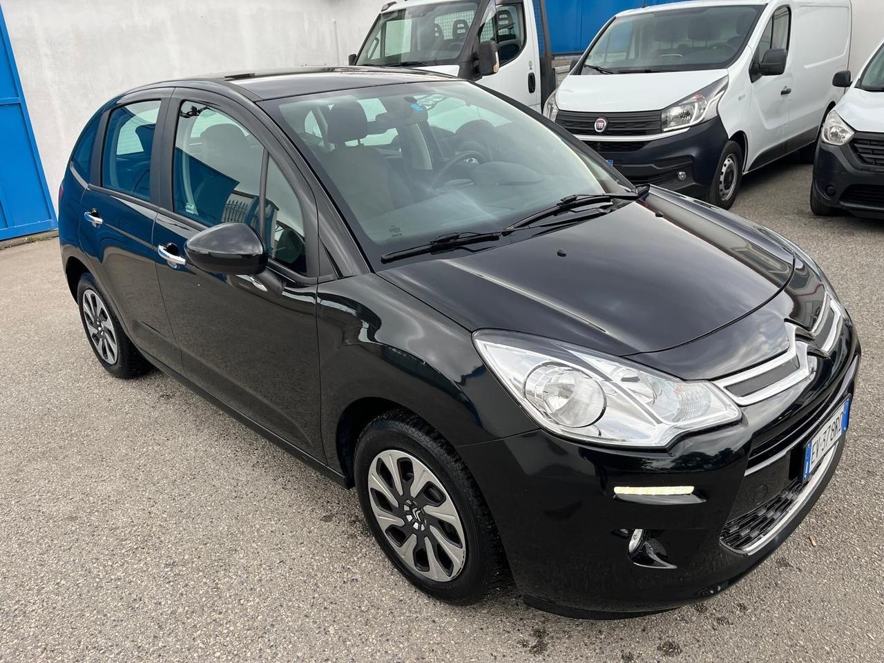 Citroën C3-1.2 benz-full opt-km 80000-2014