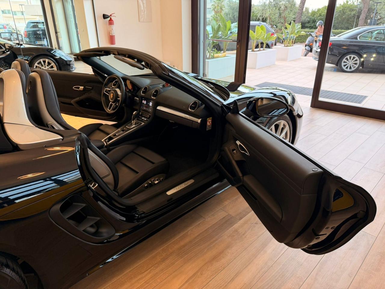 Porsche 718 Spyder Boxster 2.0