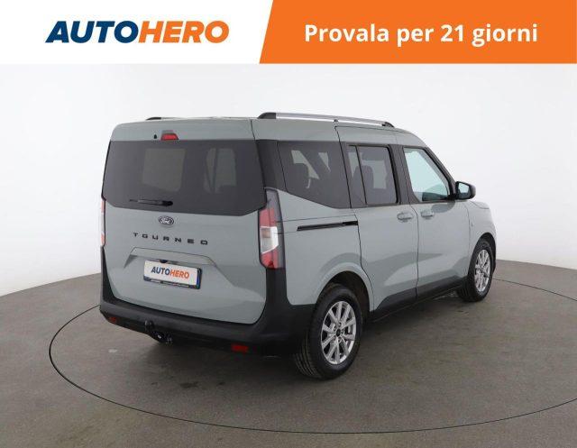 FORD Tourneo Courier 1.0 EcoBoost Titanium