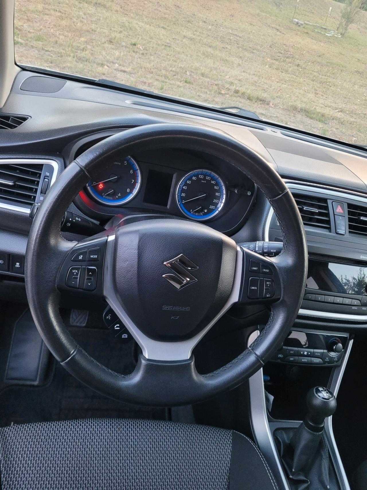 Suzuki S-Cross 1.6 VVT Top