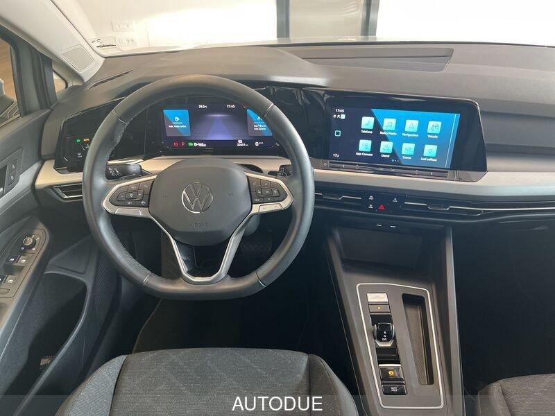 Volkswagen Golf 8 1.0 ETSI EVO LIFE DSG 110 CV