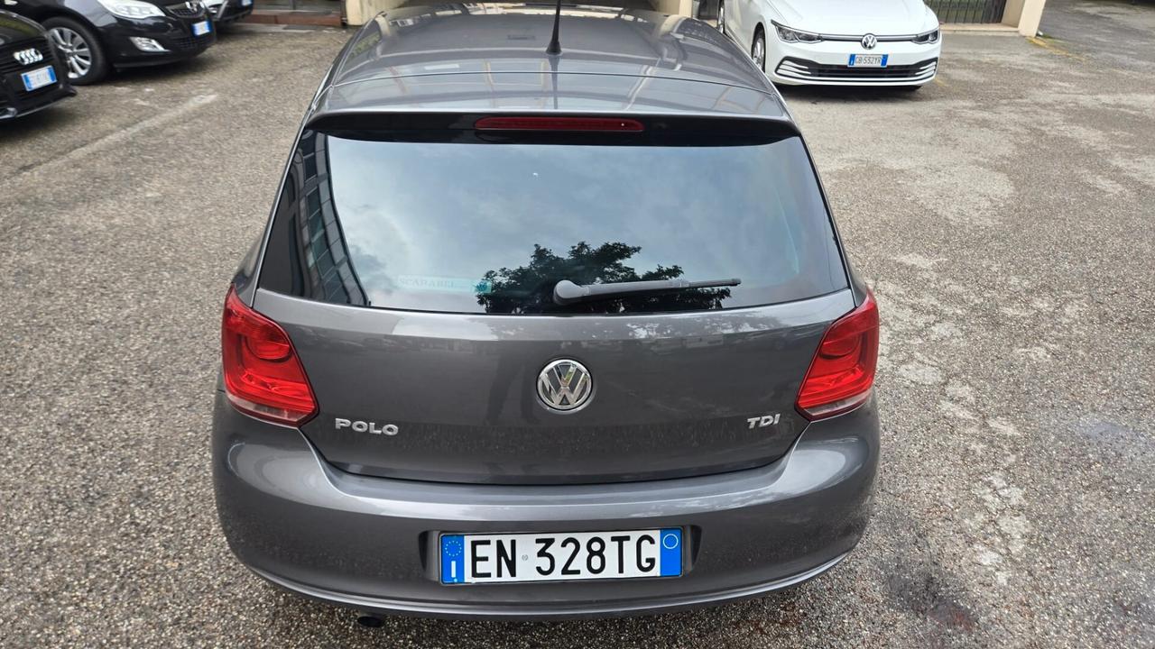 Volkswagen Polo 1.6 TDI 90CV DSG Highline Neopatentati