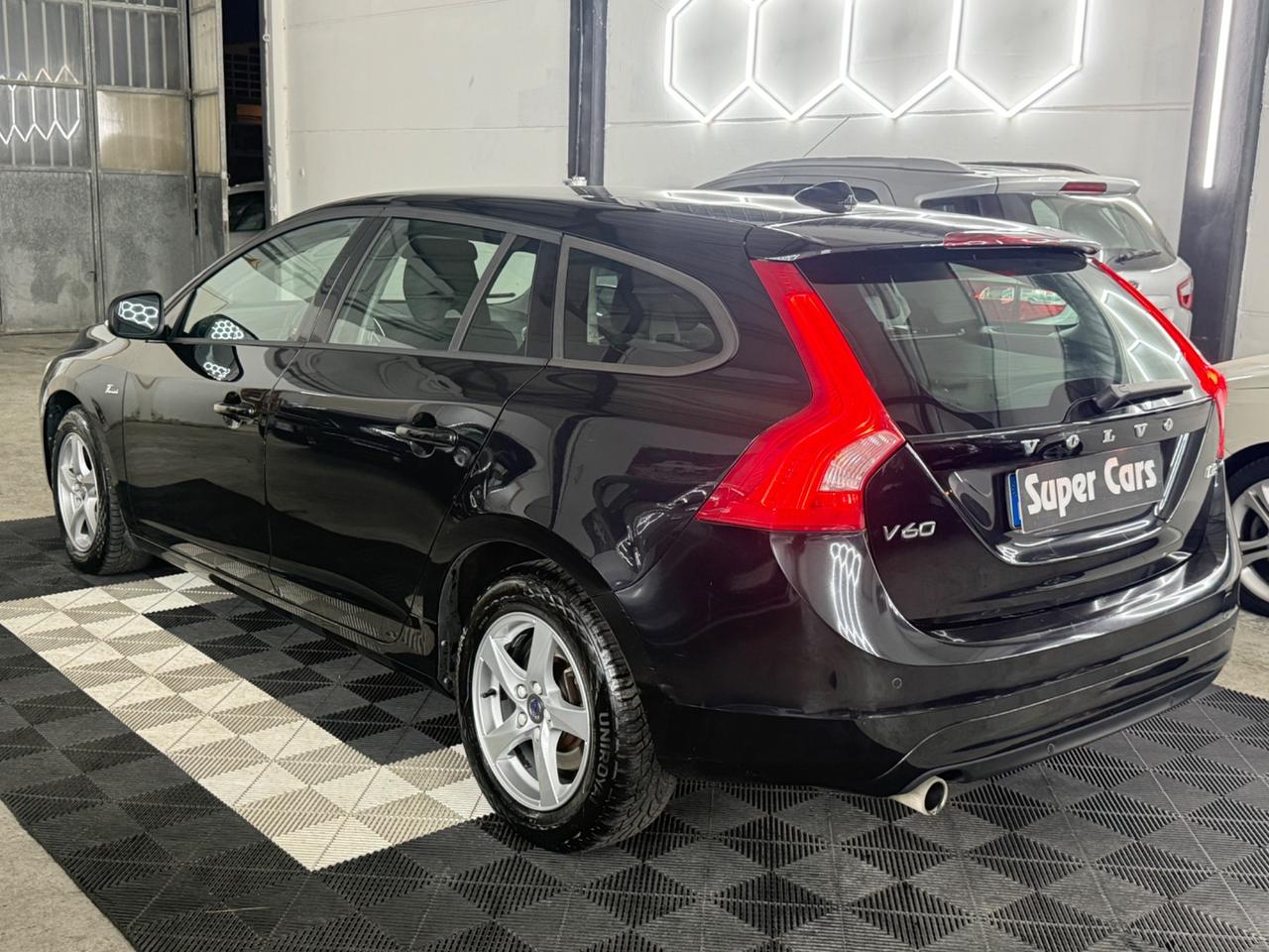 Volvo V60 D2 Momentum