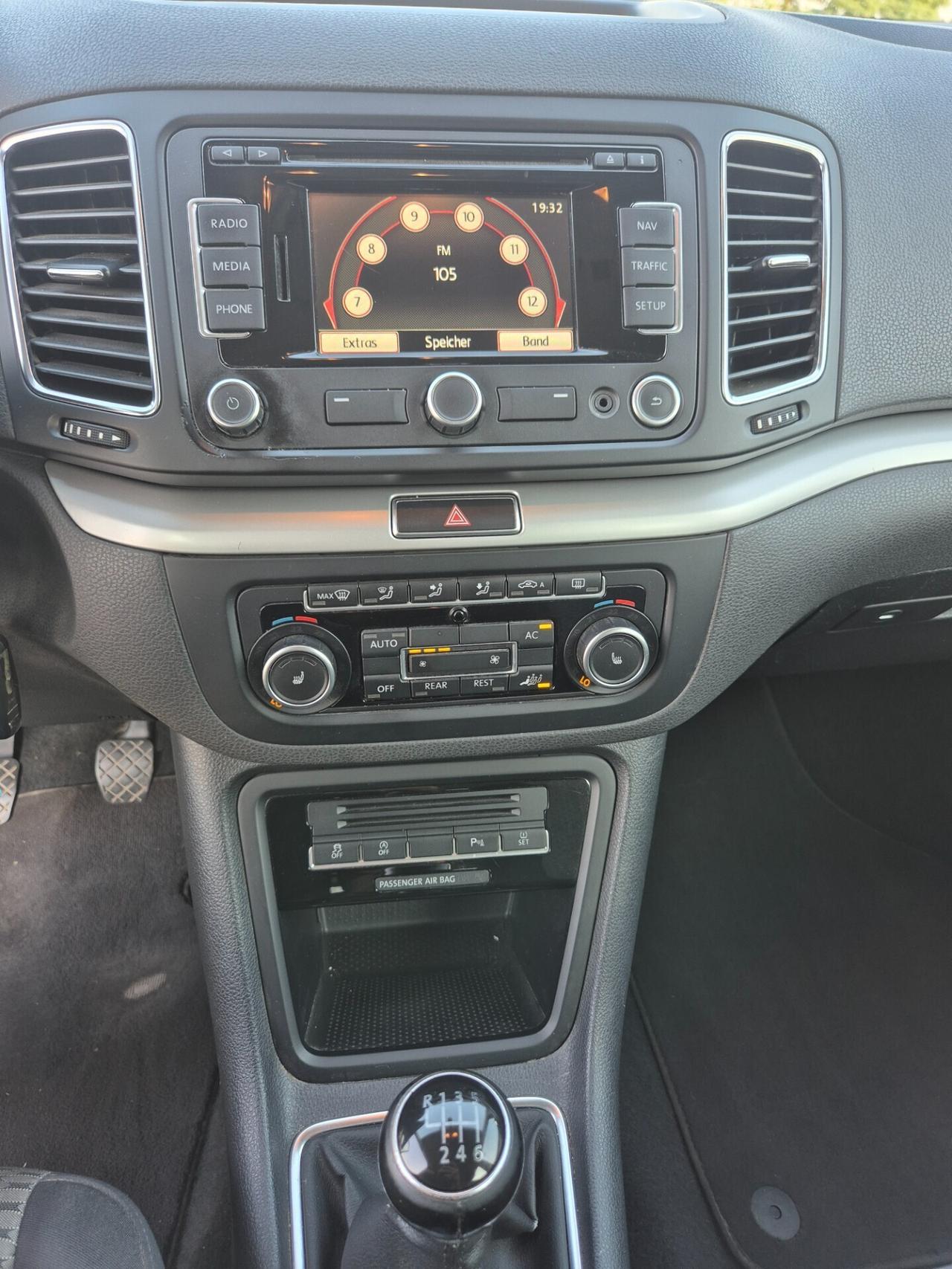 Volkswagen Sharan 2.0 TDI 16V 5 posti