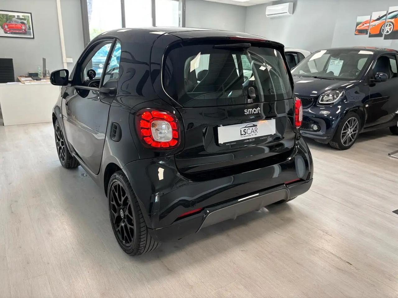 Smart ForTwo 70 1.0 SuperPassion~UniPro~Km e Tagliandi Certificati~Promo Finanziamento~Pronta Consegna