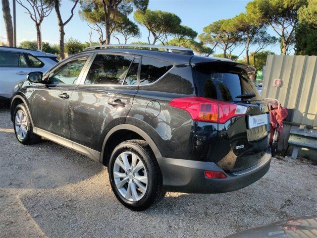 TOYOTA RAV 4 2.2D-4D CLIMA AUTO,NAVI,RETROCAMERA,CRUISE