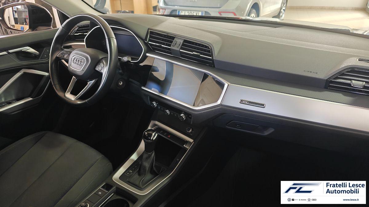 AUDI - Q3 35 2.0 tdi Business s-tronic