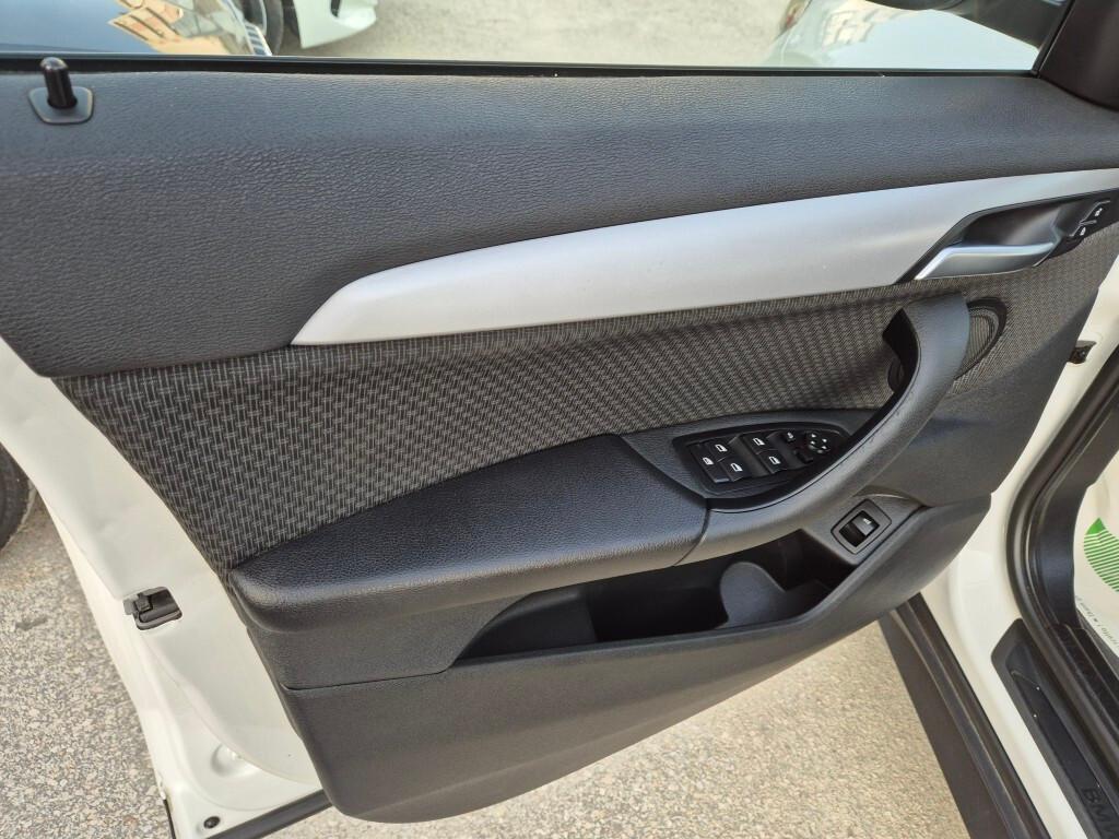 Bmw X1 s-Drive 18d 150cv Automatic CERCHI 19