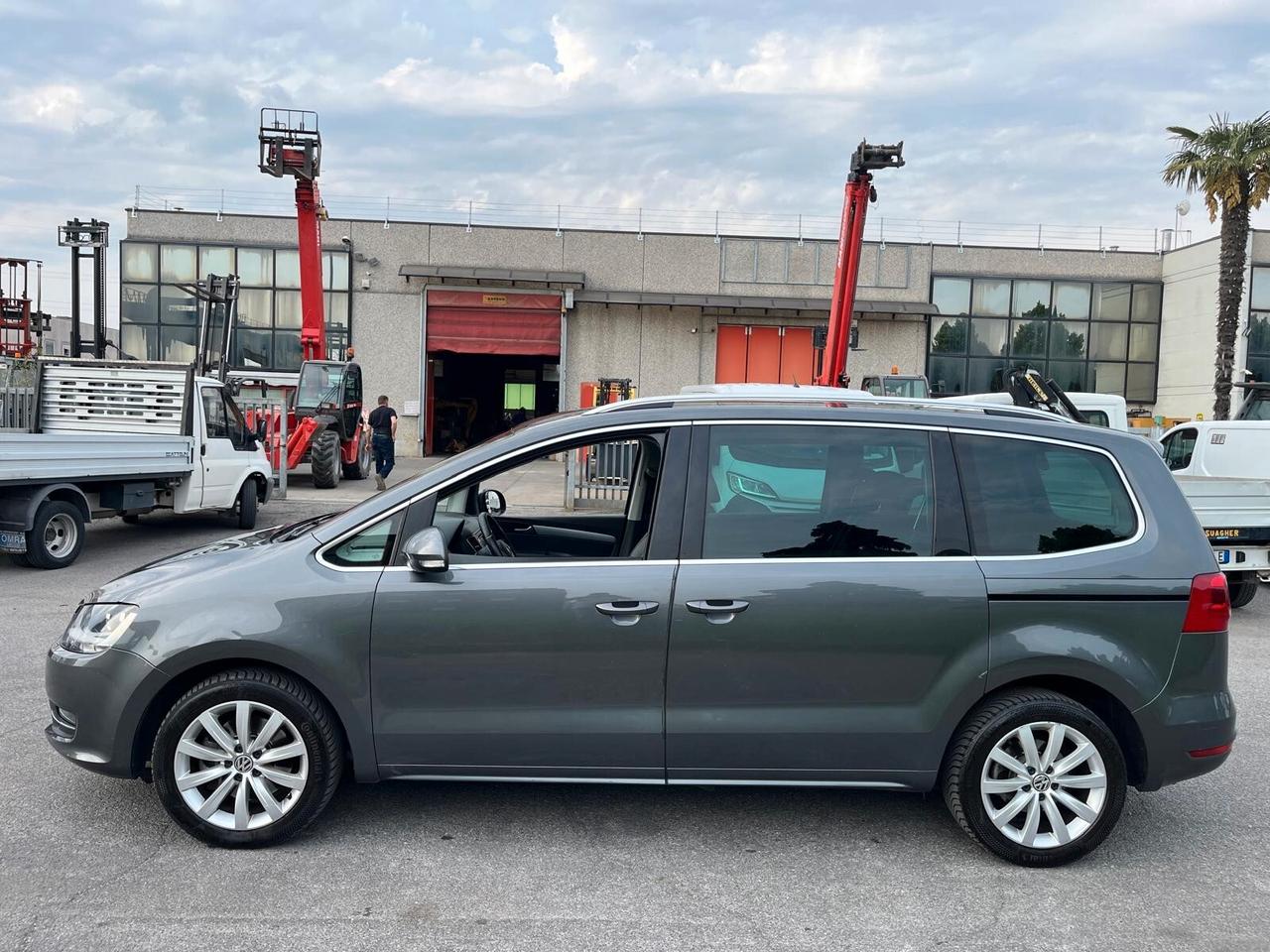 Volkswagen Sharan 2.0 TDI DSG Highline BlueMotion Technology