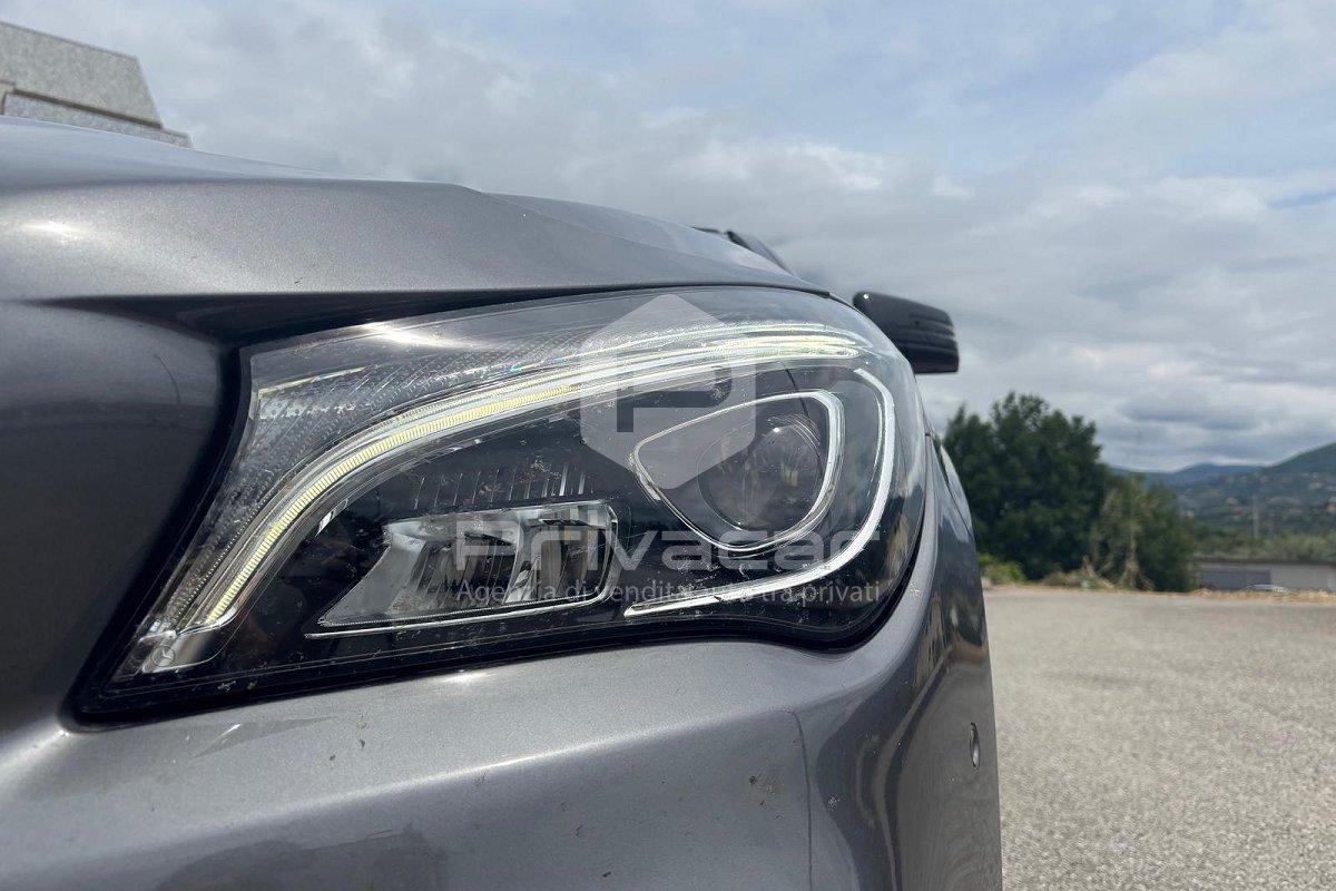 MERCEDES CLA 200 d Automatic Premium