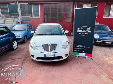 Lancia Ypsilon CON 12 MESI DI GARANZIA INCLUSI NEL PREZZO