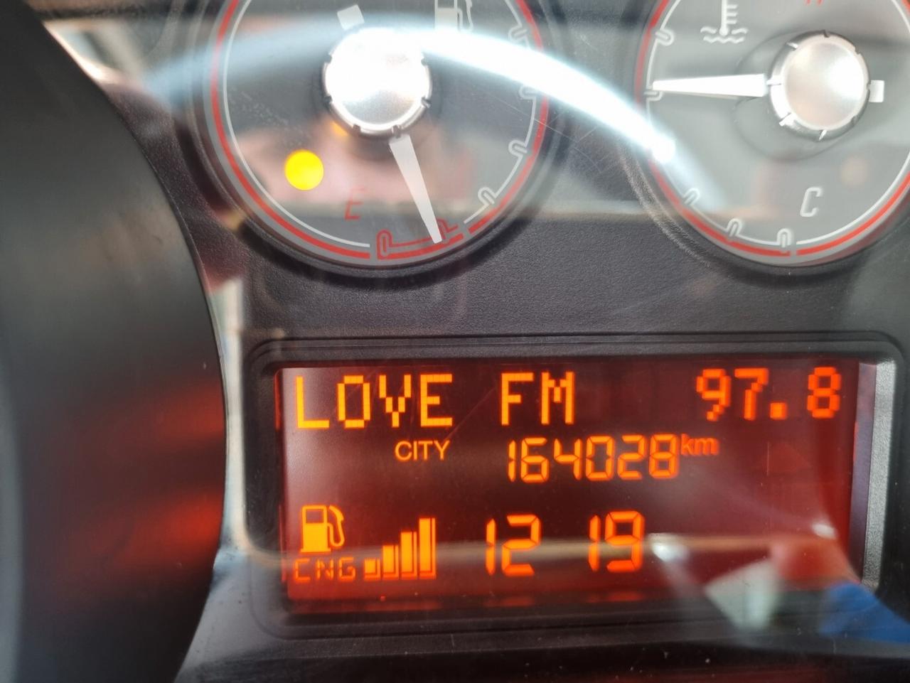 Fiat Punto 1.4 8V 5 porte Natural Power Lounge