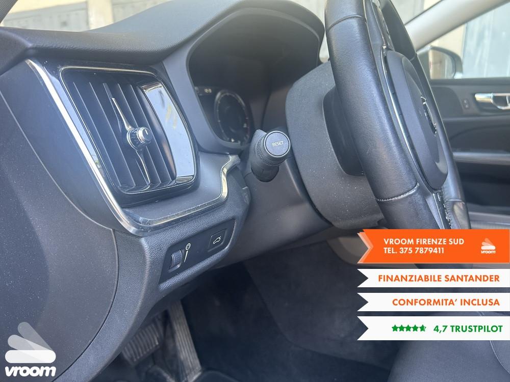 VOLVO V60 (2018-->) V60 D3 Geartronic Momentum ...