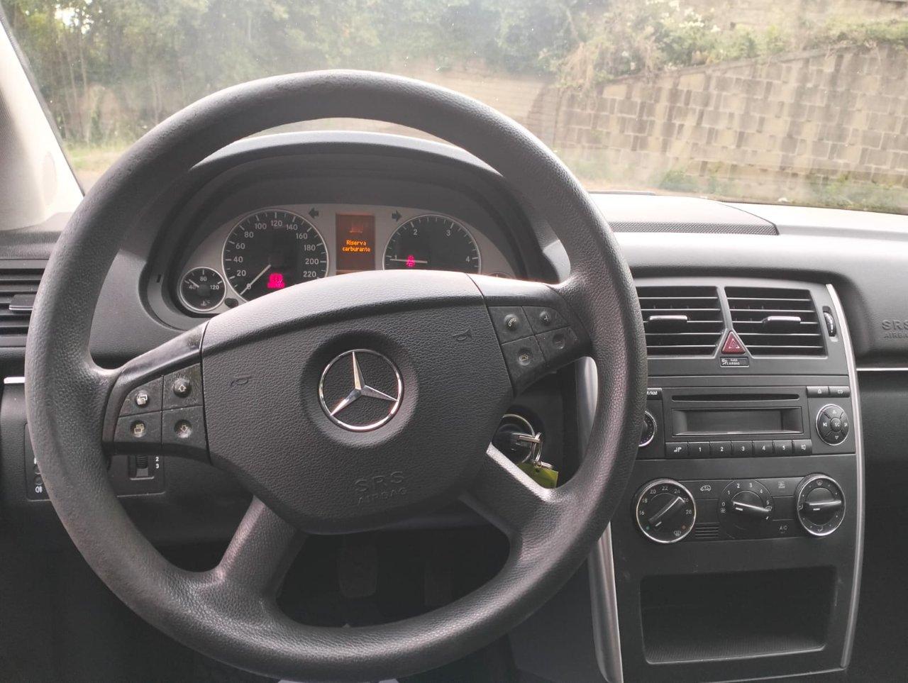 Mercedes B 180 CDI Chrome FL